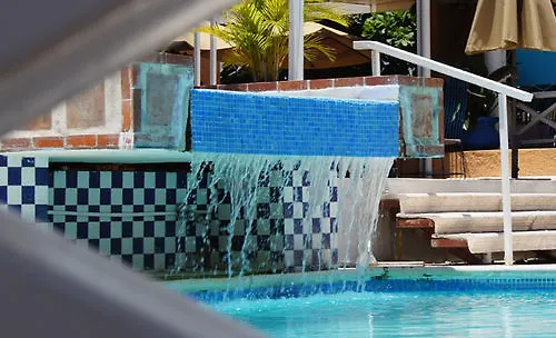 *** Hotel Visa Lodge Port-au-Prince Haïti